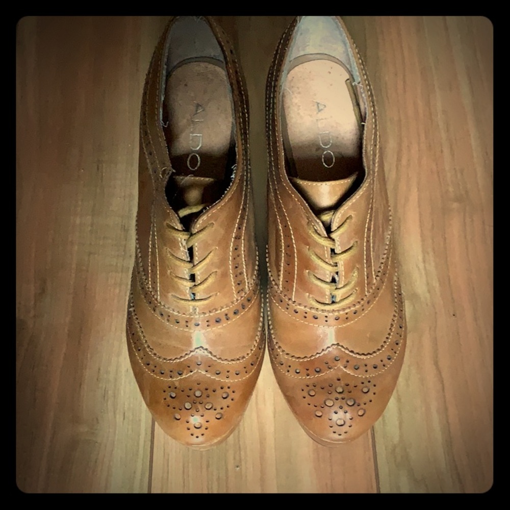 Brown Aldo shoe